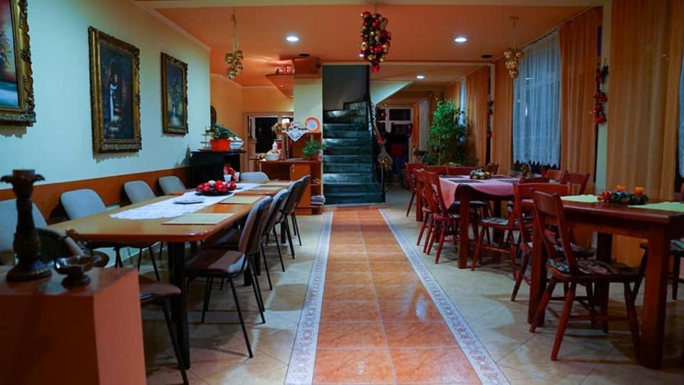 Motel Ioanis Mîndruloc Εξωτερικό φωτογραφία